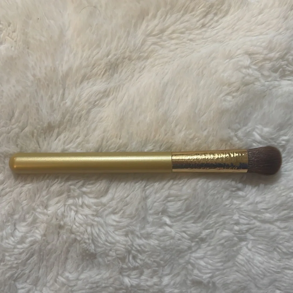 NWT Mr.Handyman MOTD‎ Makeup Brush